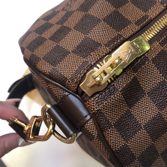 Louis Vuitton Keepall Bandouliére 45 - Picture 7 of 7